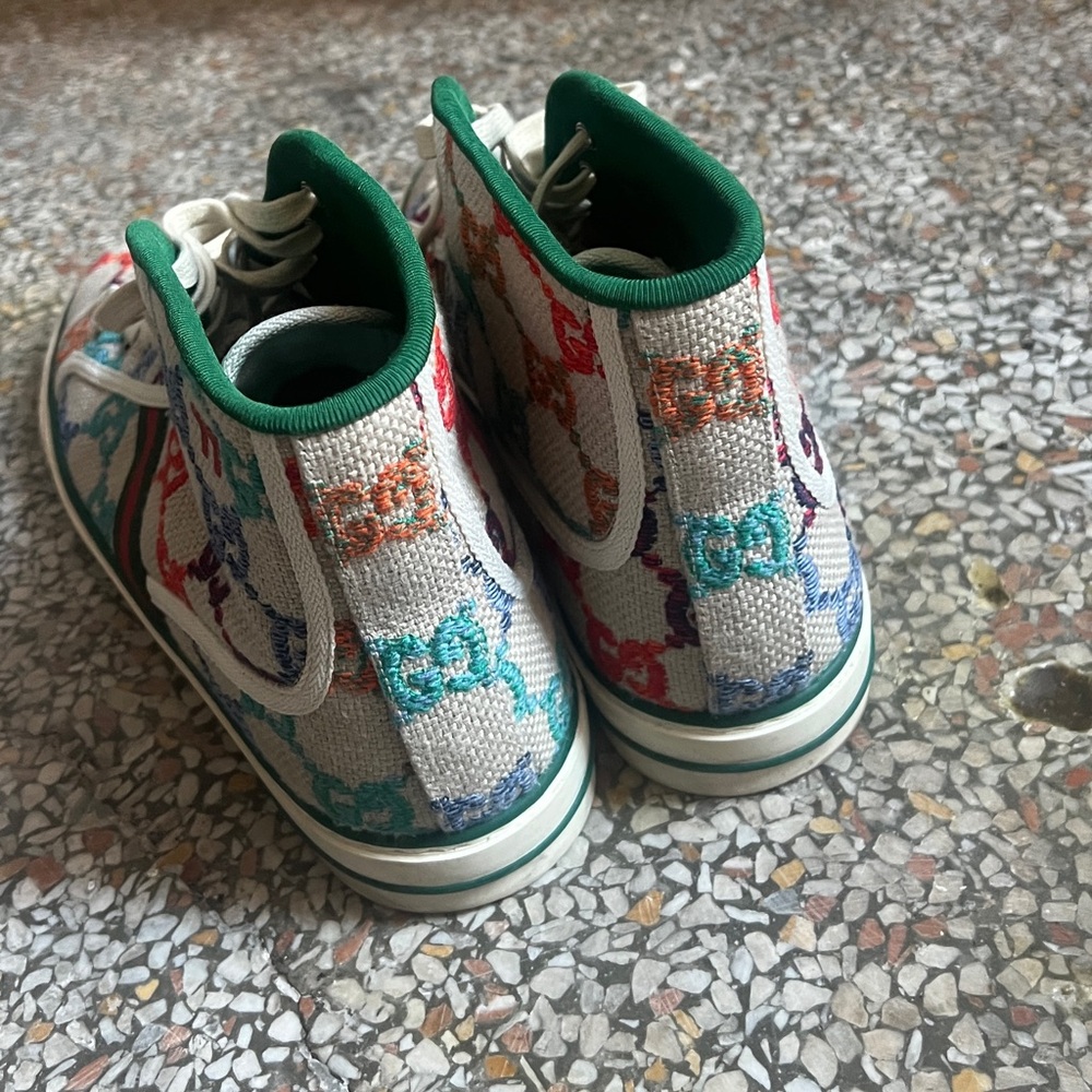 Gucci sneakers